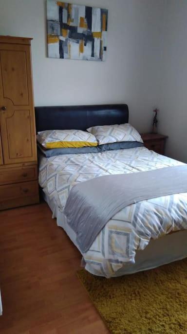 Cheerful Three Bedroom Country Cottage Ballina  Eksteriør bilde